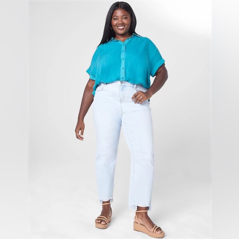 LANE BRYANT Straight Ankle Jean